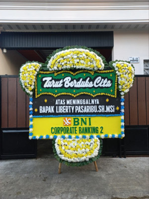 Papan Bunga Duka di Limusnunggal
