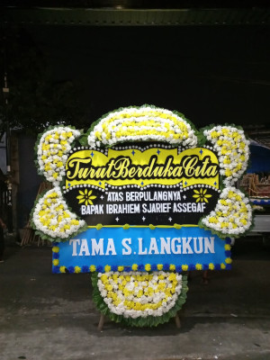 Papan Bunga Duka di Limusnunggal